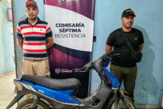 CHACO:   Recuperan Una Motocicleta Robada Oculta Entre Malezas