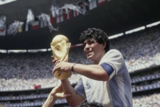 El chico de Fiorito que cambió el fútbol: a 65 años del nacimiento de Diego Maradona