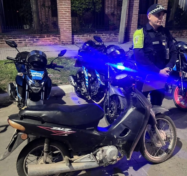 CHACO: Caminera, Detectó Un Auto Adulterado, Recuperó Dos Motocicletas, Una Buscada Por La Justicia Del Año 2019