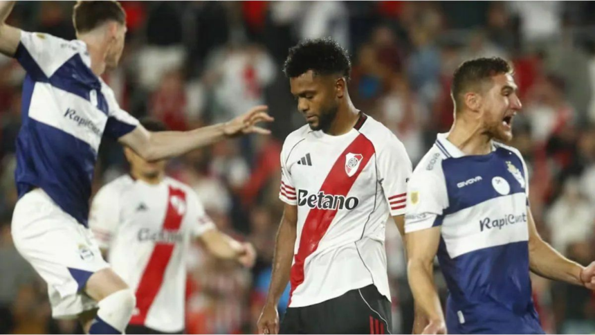 El insólito posteo de Borja en las redes sociales tras errar un penal en el último minuto