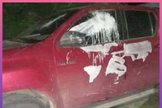 GANCEDO: La Ex Pareja, Sus Hijas Y Una Cuñada Rompieron Una Camioneta En Pleno Conflicto Familiar