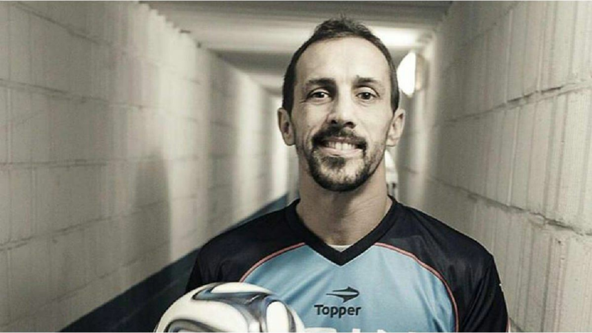 José Chatruc sufrió un duro robo: le quitaron medallas históricas y un reloj de “Mostaza” Merlo