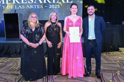 El Poder Legislativo acompañó la “Gala Empresarial y de las Artes” organizada por la Cámara de Comercio de Resistencia