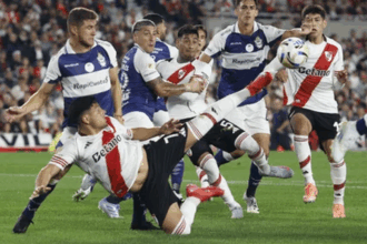 River en caída libre: perdió ante Gimnasia y peligra su entrada a la Libertadores