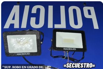 RESISTENCIA:  Arrancó Los Reflectores De Una Casa: Fue Detenido