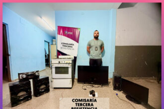 RESISTENCIA: Agentes Recuperan Electrodomésticos Robados Y Los Devuelven A Su Dueño