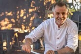 Christian Petersen se encuentra “estable”, según el último parte médico