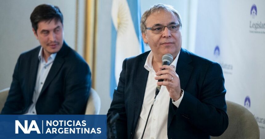 Gabriel Rolón fue reconocido como Personalidad Destacada de la Cultura en la Legislatura porteña