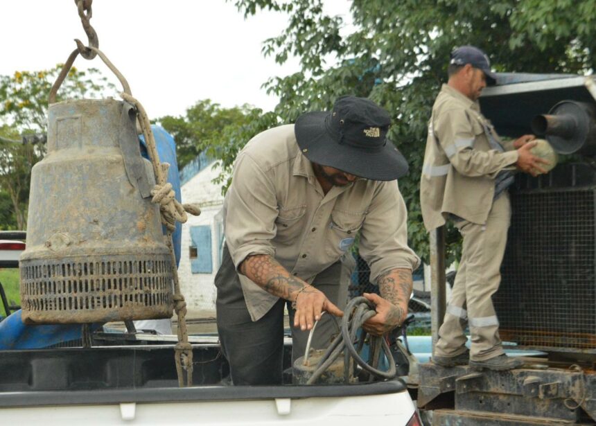 Intenso Trabajo De Sameep Y Organismos Provinciales Para Aliviar Zonas Anegadas En Barranqueras