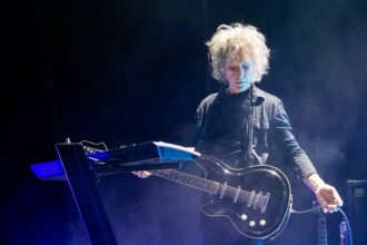 Murió el guitarrista de The Cure, Perry Bamonte