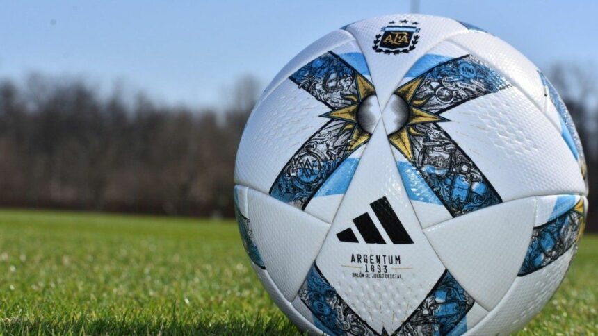 Prohíben el ingreso a los estadios de todo el país a tres hinchas de Santa Fe por disturbios en la liga local