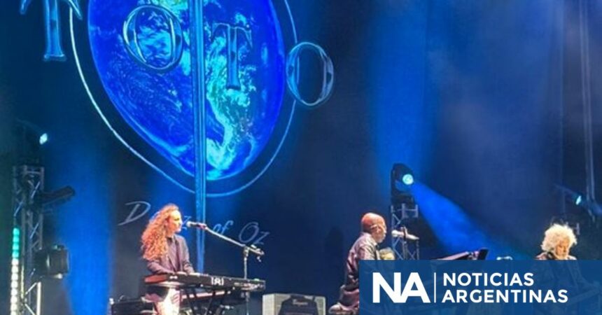 TOTO y Christopher Cross brillaron con un show cargado de clásicos