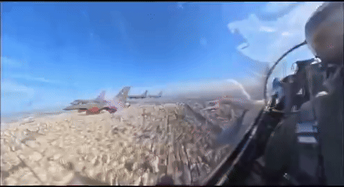 Desde la cabina: el último video de los F-16 sobre Buenos Aires que es furor