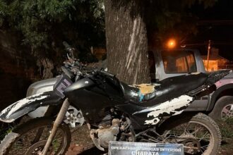 CHARATA: Los Sorprendieron Con Un Arma De Fuego En La Calle