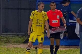 Un hecho insólito para el fútbol: el presidente que disputó un partido oficial y rompió un récord