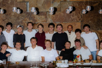 La foto de Franco Colapinto alejado del resto de los pilotos que generó polémica