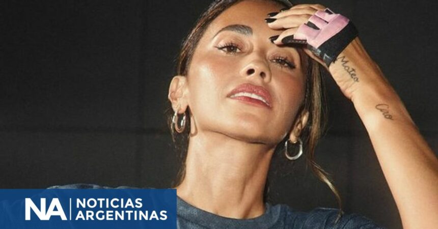 Anto Roccuzzo y su microbikini