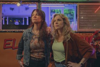 Cómo es la nueva serie argentina de Netflix que desplazó a “Stranger Things” como lo más visto