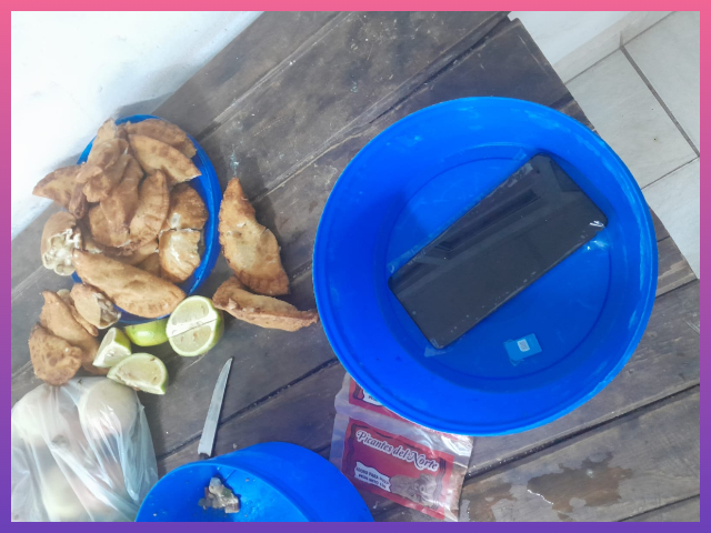 CHACO: Intentó Hacer Pasar Un Teléfono En Un Táper Con Empanadas