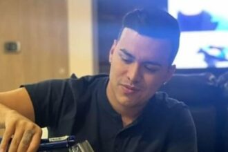 Murió en un accidente de aviación el cantante colombiano Yeison Jiménez