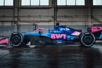 Alpine presentó con Franco Colapinto el A526, su coche para la temporada 2026 de la Fórmula 1