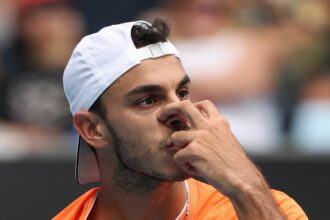 Francisco Cerúndolo ganó sin sobresaltos y es el primer argentino en la tercera ronda del Abierto de Australia