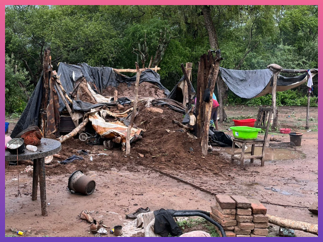 COMANDANCIA FRÍAS: Murió Una Mujer Tras El Derrumbe De Su Precaria Vivienda .