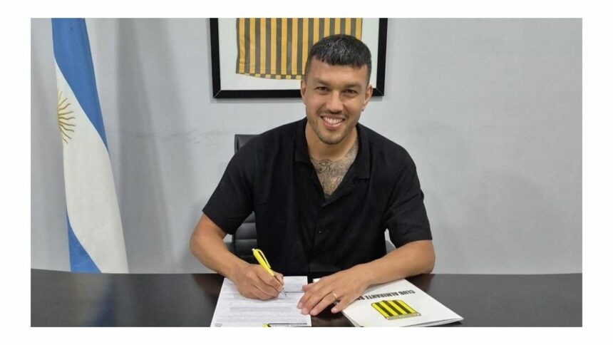 Quién es Gustavo Cabral, el jugador que compartió cancha con Messi y es el nuevo fichaje de Almirante Brown