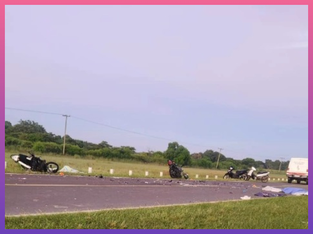 LA LEONESA: Dos Jóvenes Fallecieron En Un Violento Choque Entre Motos LA LEONESA: Dos Jóvenes Fallecieron En Un Violento Choque Entre Motos