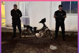 PAMPA DEL INDIO: Recuperaron Una Motocicleta En El Barrio Pueblo Viejo