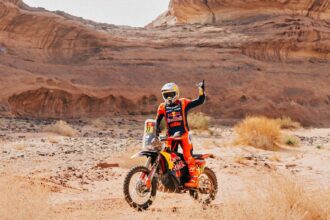 Rally Dakar: Luciano Benavides quedó como único líder de la competencia de motos
