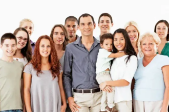 ¿Boomers, millennials o centennials? Esta es la mejor generación, según la IA