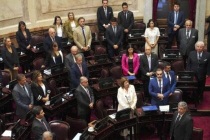 El Senado convirtió en ley la reforma laboral y el Gobierno de Milei logró su mayor victoria legislativa