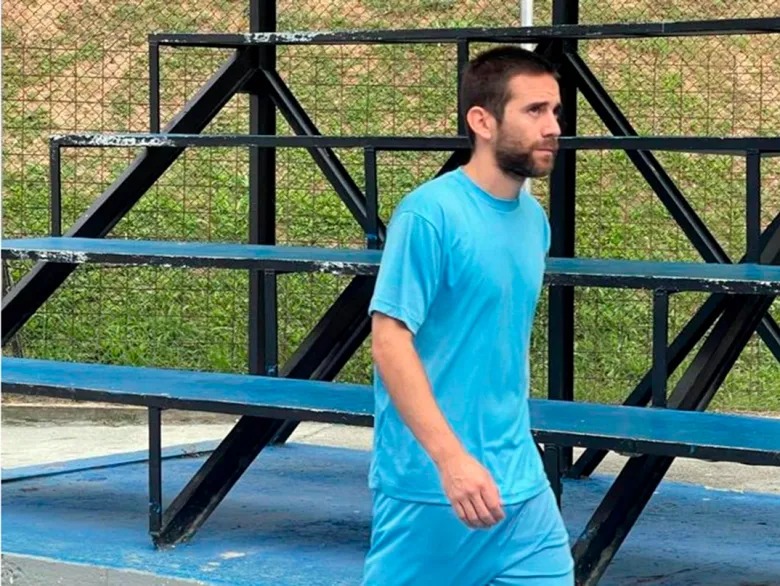 Nahuel Gallo habló con su esposa tras 445 días detenido en Venezuela Nahuel Gallo habló con su esposa tras 445 días detenido en Venezuela