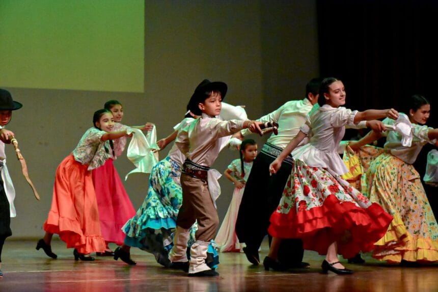 Sáenz Peña: Cultura dictará el taller “Danzas Folclóricas en diálogo con mitos y leyendas populares”
