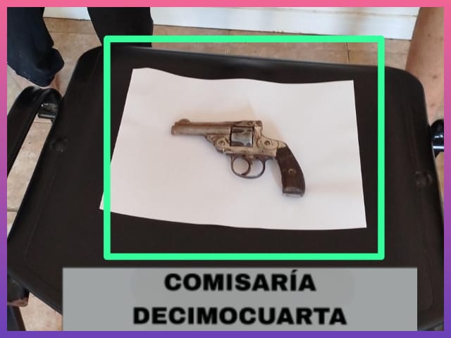 RESISTENCIA: Dos Detenidos Tras Un Robo A Mano Armada RESISTENCIA: Dos Detenidos Tras Un Robo A Mano Armada