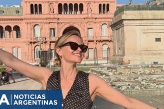 Reese Witherspoon entre la Casa Rosada, Plaza de Mayo y el Malba