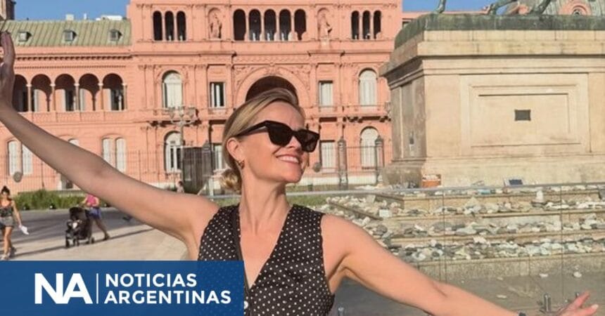Reese Witherspoon entre la Casa Rosada, Plaza de Mayo y el Malba