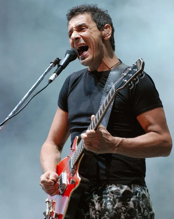 Ricardo Mollo convocó a la Vigilia por la Identidad en Plaza de Mayo