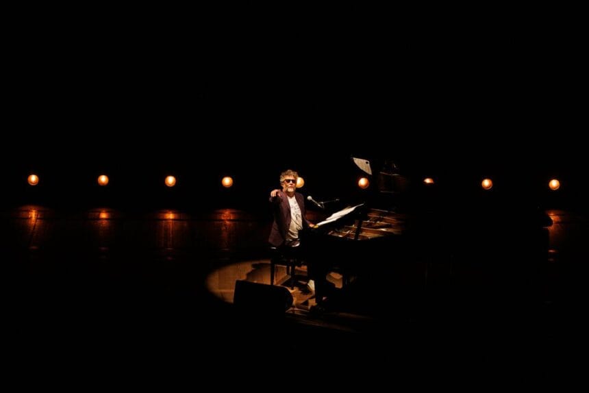 Rosario se prepara para recibir a Fito Páez con un concierto gratuito frente al Monumento