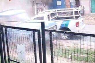 QUITILIPI: Una Camioneta de SECHEEP Chocó tras Circular en Contramano cerca del Hospital