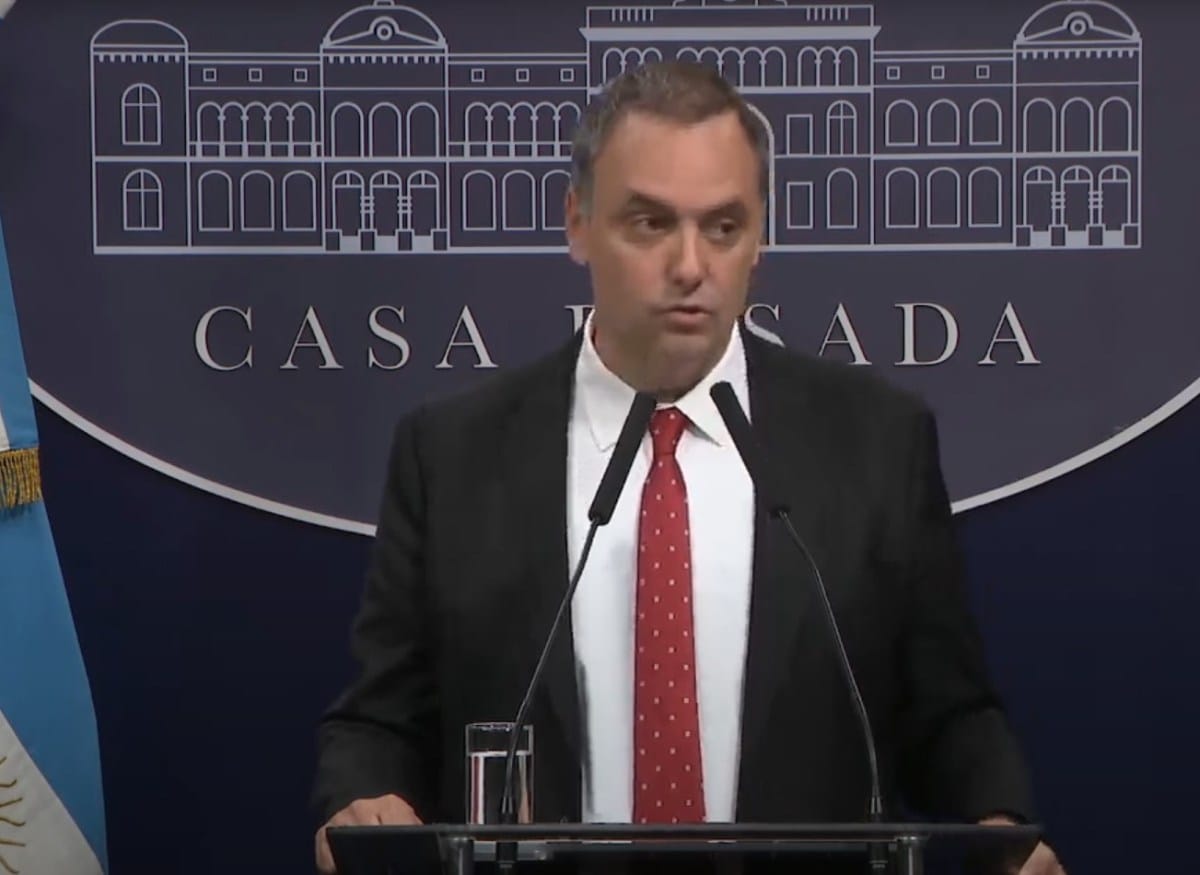 Manuel Adorni dijo que no tiene “nada que esconder” en la controversia por sus vuelos y su patrimonio