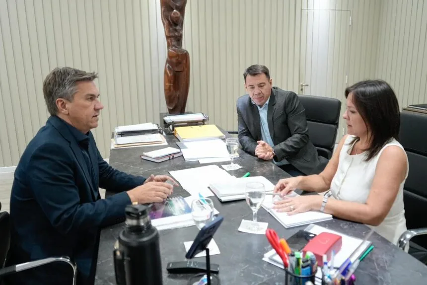 Zdero Recibió A Intendentes Y Fortalece El Trabajo Articulado Con Los Municipios Zdero Recibió A Intendentes Y Fortalece El Trabajo Articulado Con Los Municipios