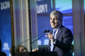 Argentina vuelve a testear el mercado y colocará deuda en dólares para cubrir vencimientos