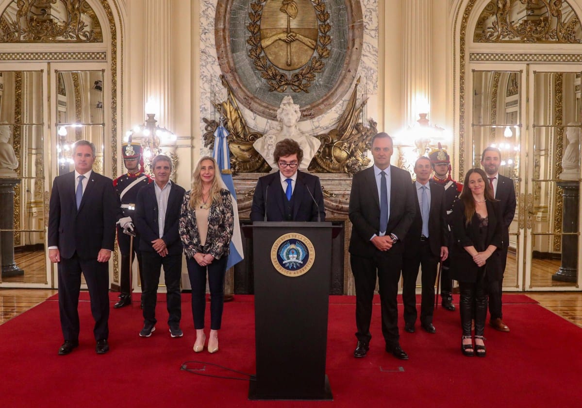 Fallo de YPF: en cadena nacional, Milei acusó al kirchnerismo de llevar al país a “una aventura suicida”