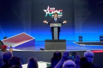 “Fiebre del oro”: Milei cerró su viaje a Budapest con una frase en medio de la crisis energética