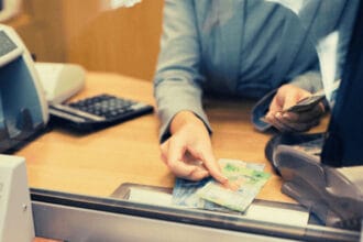 Así quedaron los salarios de los bancarios con el cierre de la última paritaria