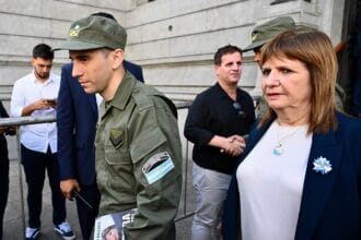 Bullrich recibió a Nahuel Gallo y lanzó un fuerte mensaje contra la AFA