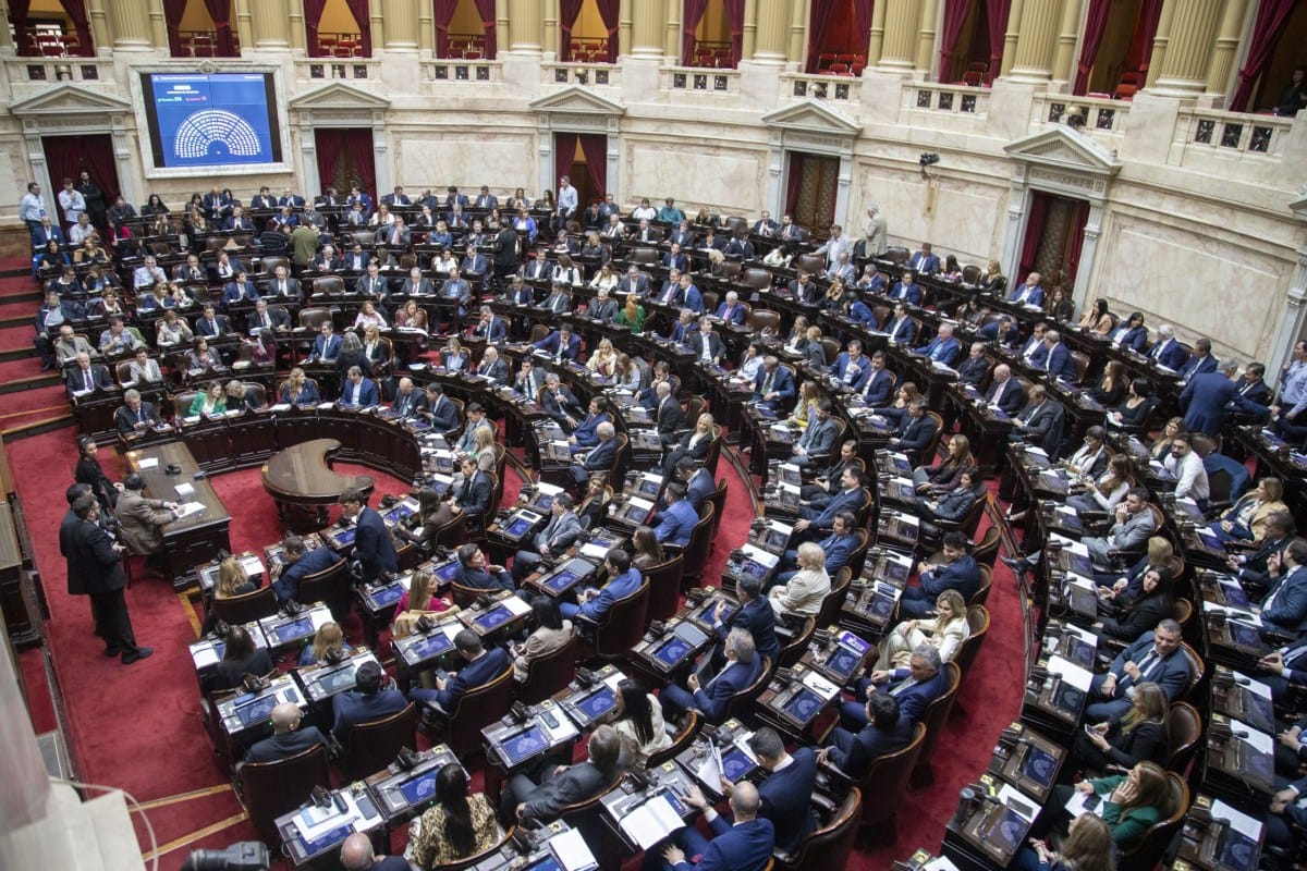 Glaciares: el oficialismo se impuso en Diputados y la reforma ya es ley Glaciares: el oficialismo se impuso en Diputados y la reforma ya es ley