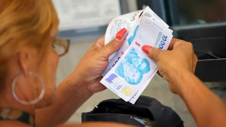 ANSES aumenta las jubilaciones: a cuánto llega la mínima en abril y cuándo se cobra con bono